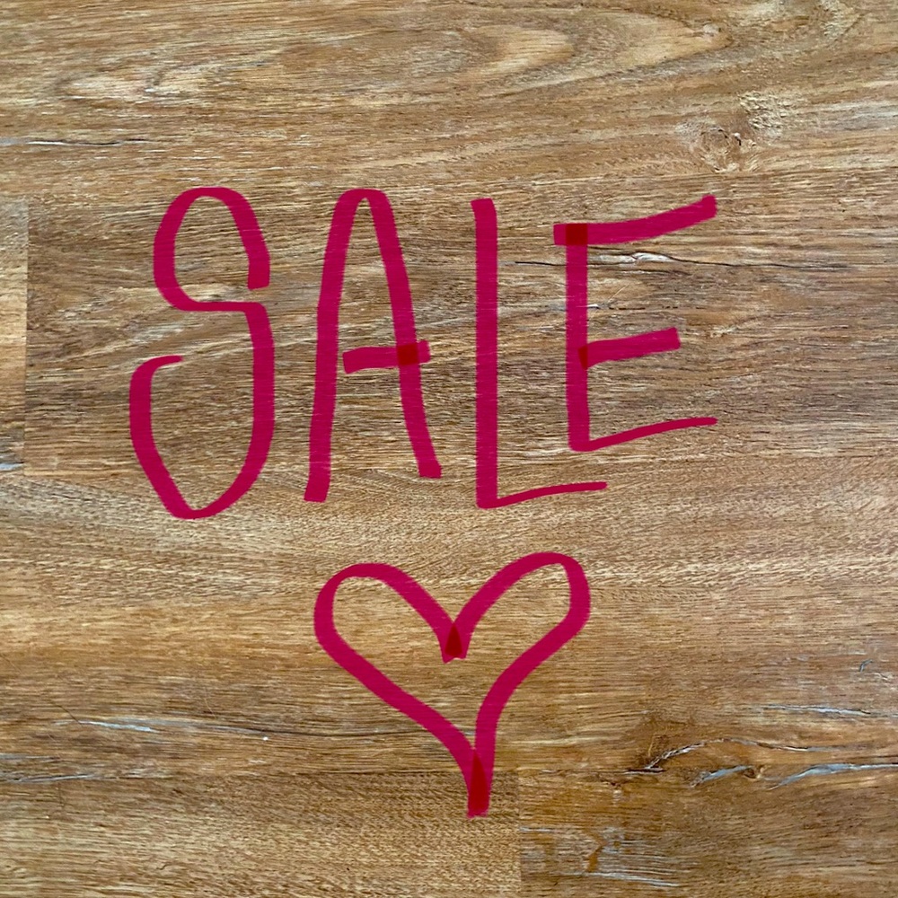 CLOSET SALE!